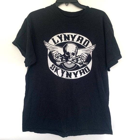 Lynyrd Skynyrd Last of the Street Survivors Tour 2018 T-Shirt Charlotte, NC Band - Picture 1 of 5